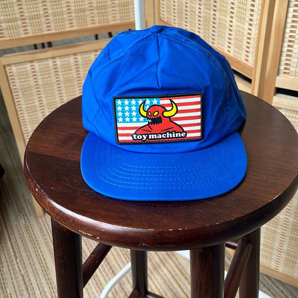 Toy Machine Snap back Hat